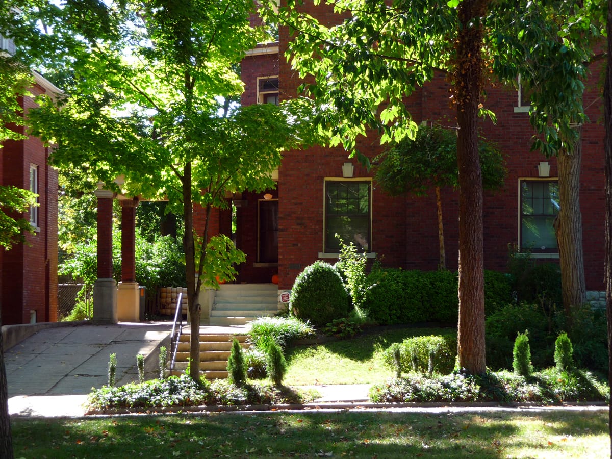 10259762415_646ca96292_edit The Historic Shaw Neighborhood, St. Louis, MO